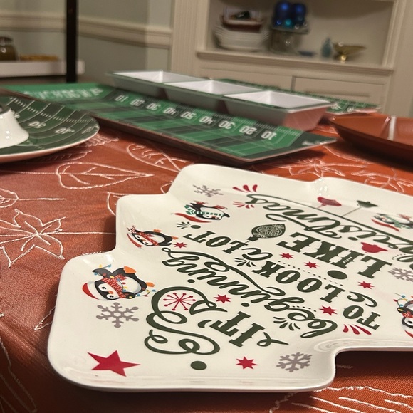 Christmas Tree Shaped Plate Penguin It’s Beginning to Look a lot like Christmas - Picture 13 of 16